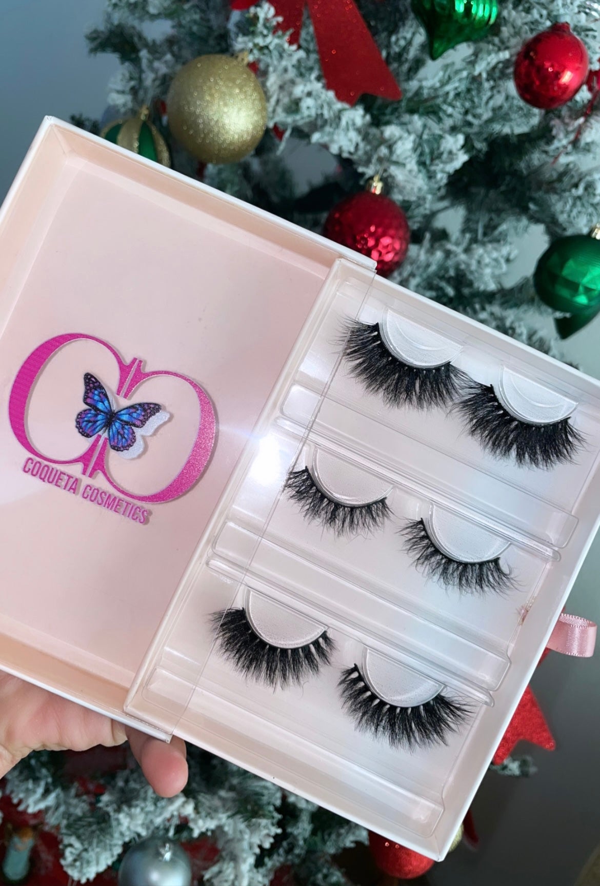 Xmas lash book
