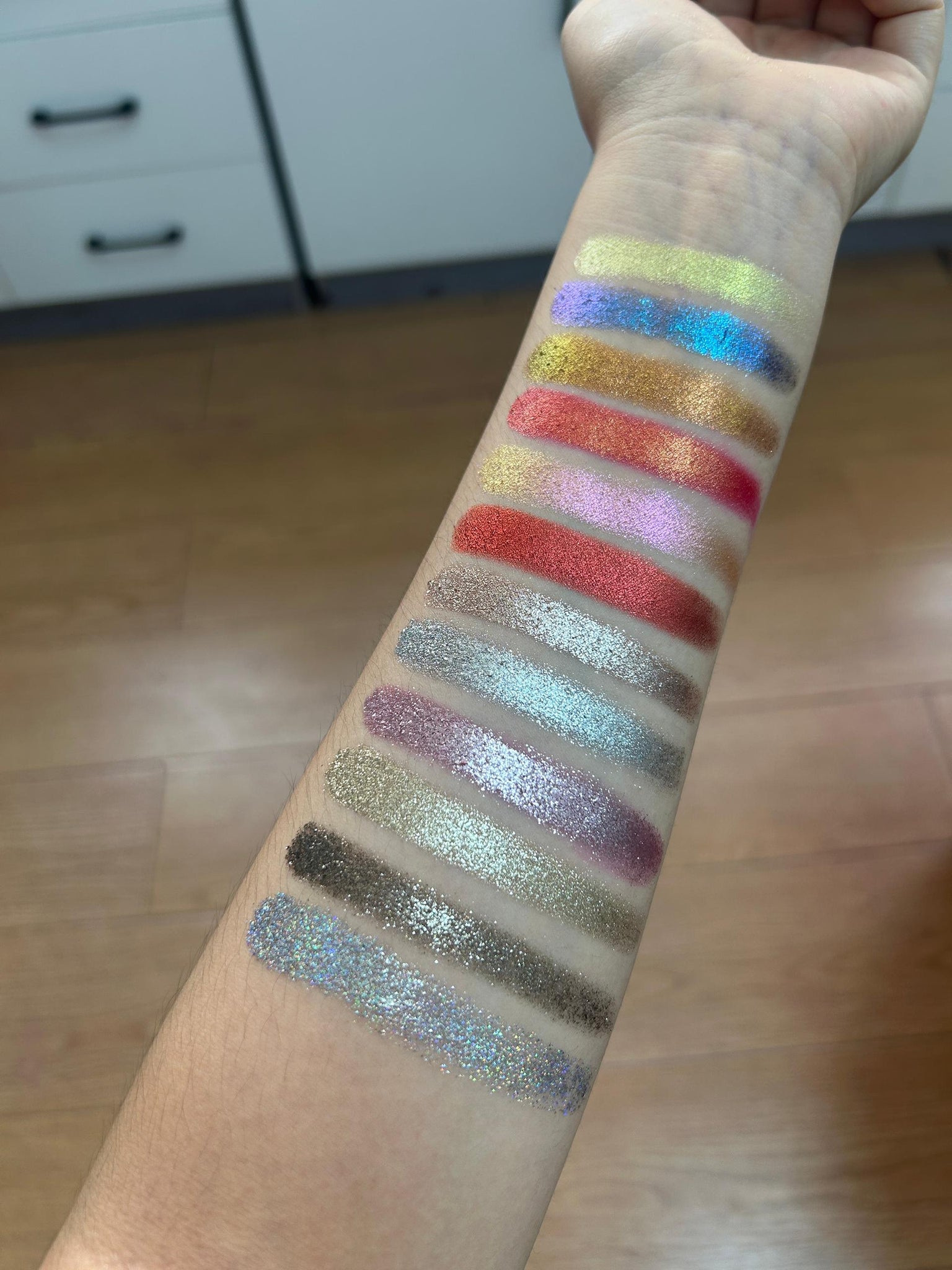 DREAM  Duo chrome eyeshadow pallet